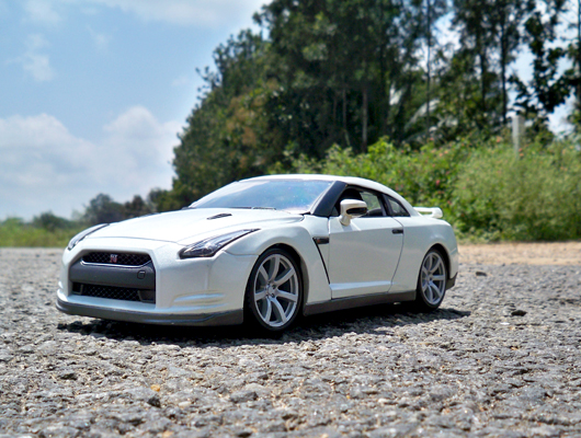 Nissan GTR – Bburago