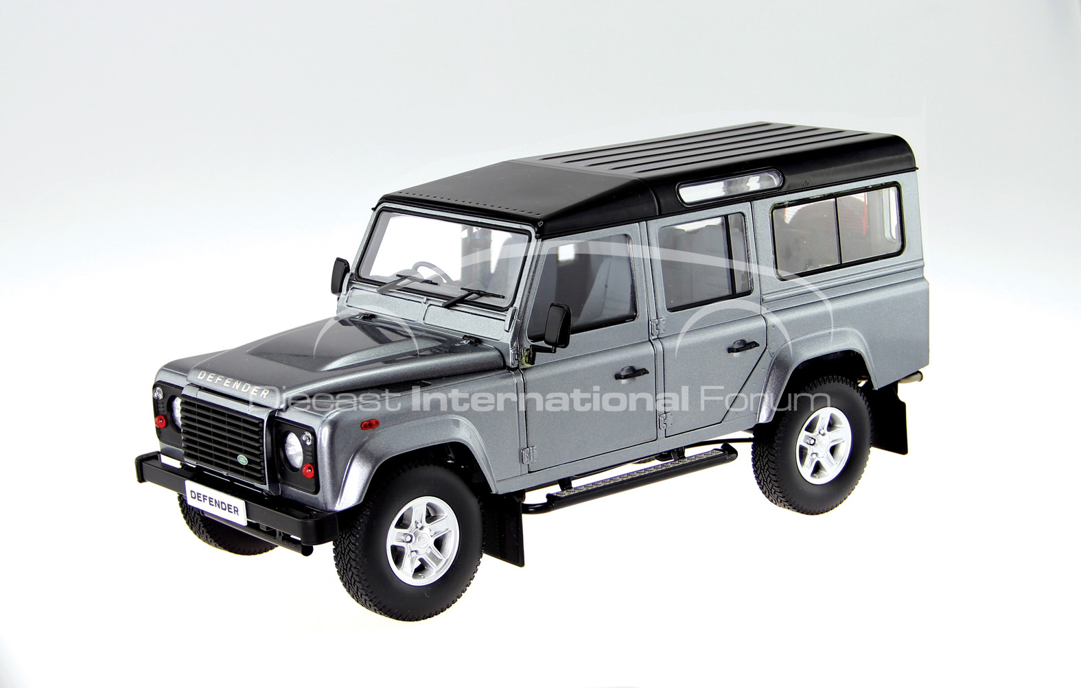 Lucky holte knoflook 1:18 Land Rover Defender 110 launched by Century Dragon – xDiecast