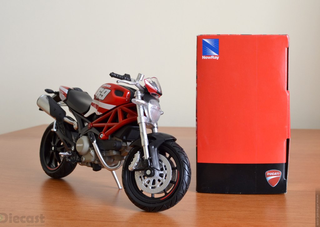 NewRay 1:12 Ducati Monster 796 Nicky Hayden Edition - Unboxed