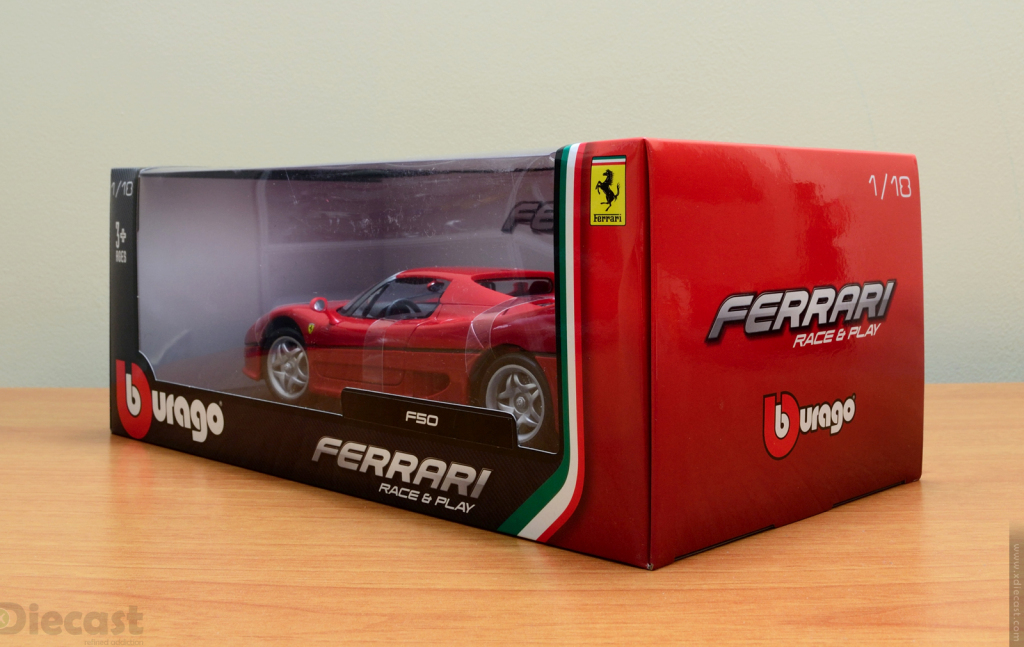 Bburago 1:18 Ferrari F50 Race and Play Package - Right Side