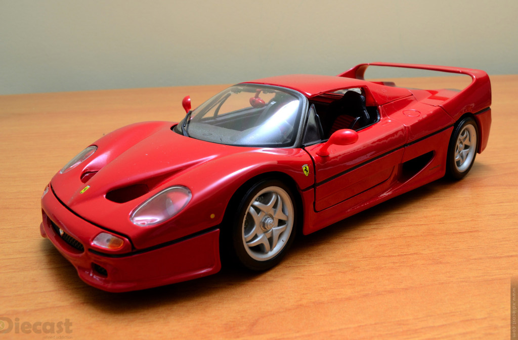 Bburago 1:18 Ferrari F50 Race and Play - Front View