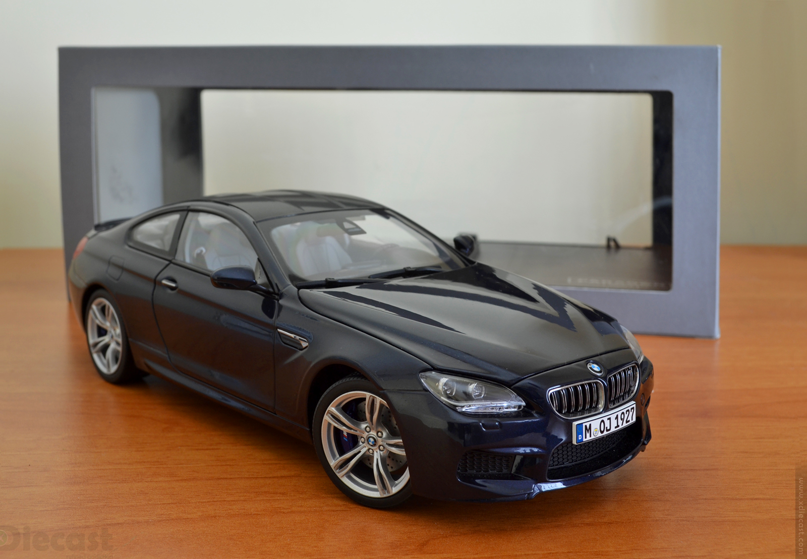 Paragon Models 1:18 BMW M6 Coupe F13M – Unboxed – xDiecast