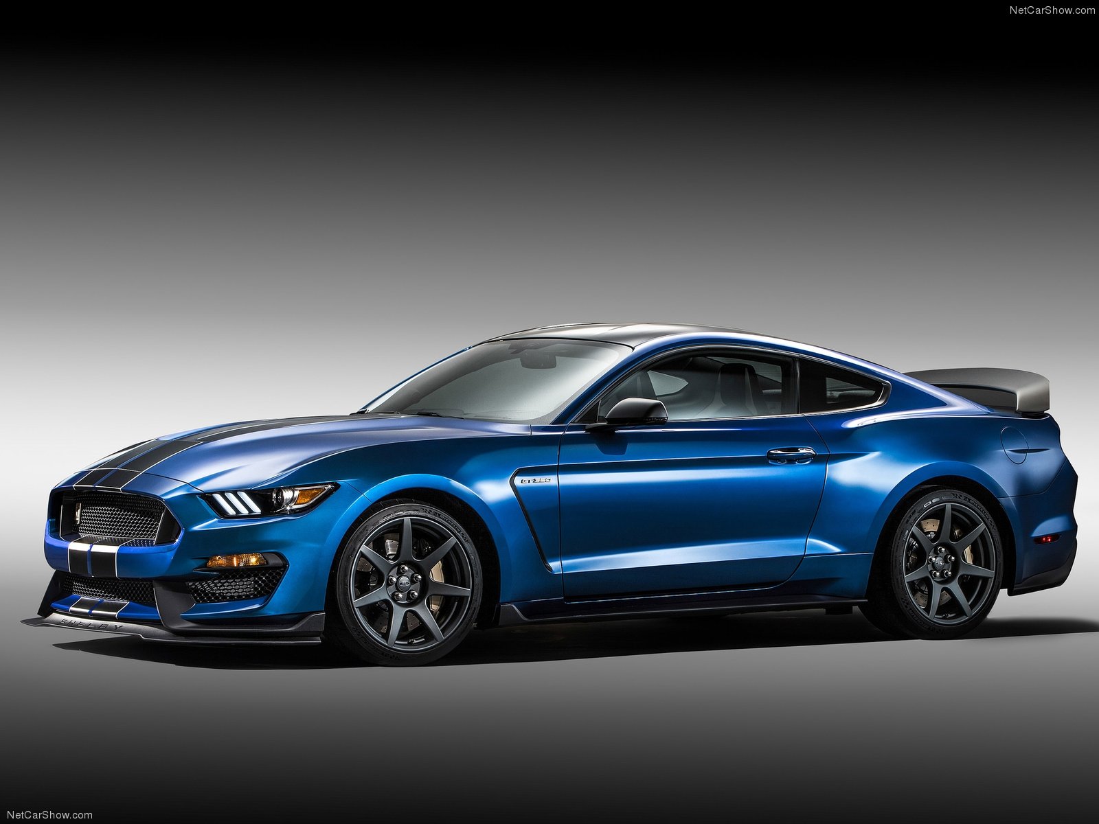 2018 shelby gt350 diecast