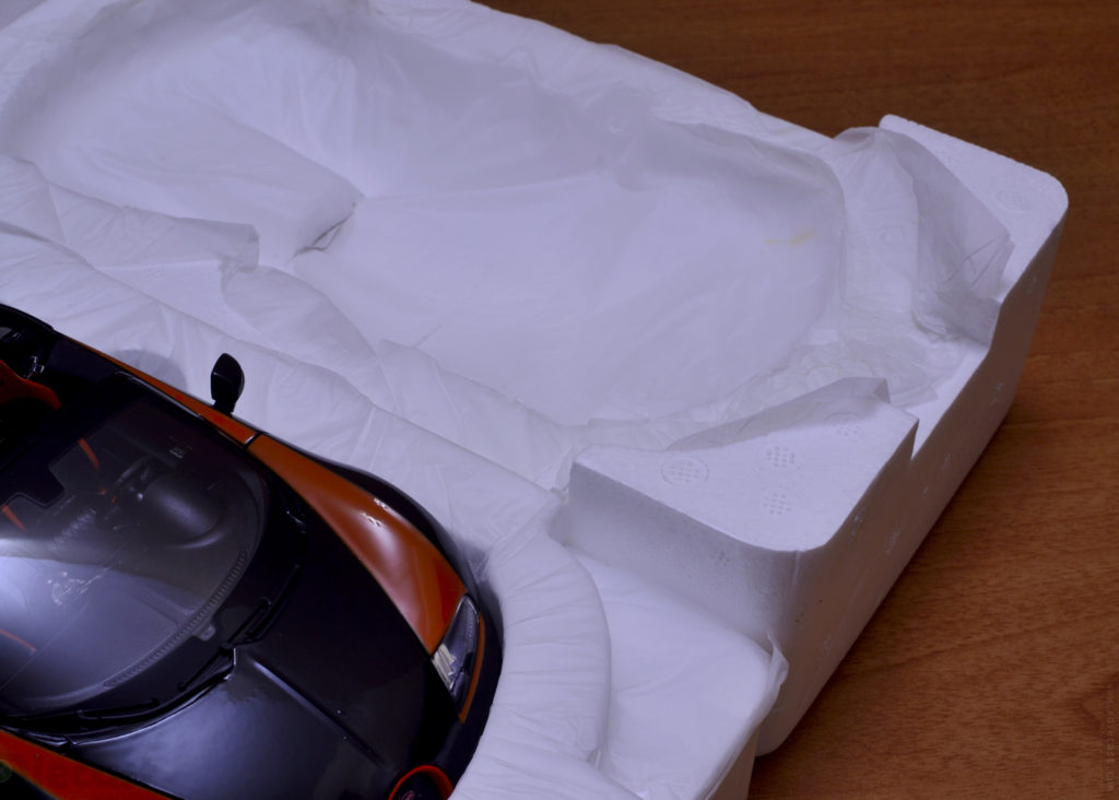 Rastar Bugatti Veyron Grand Sport Vitesse - Unboxing