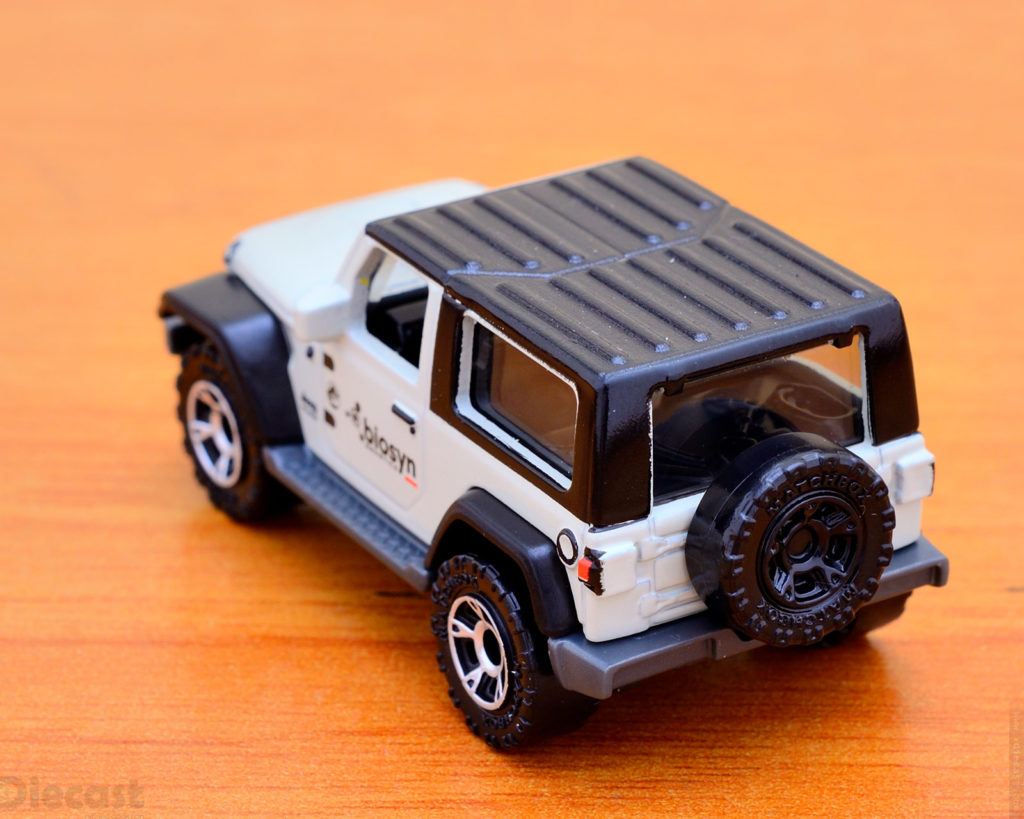 Matchbox - 18 Jeep Wrangler