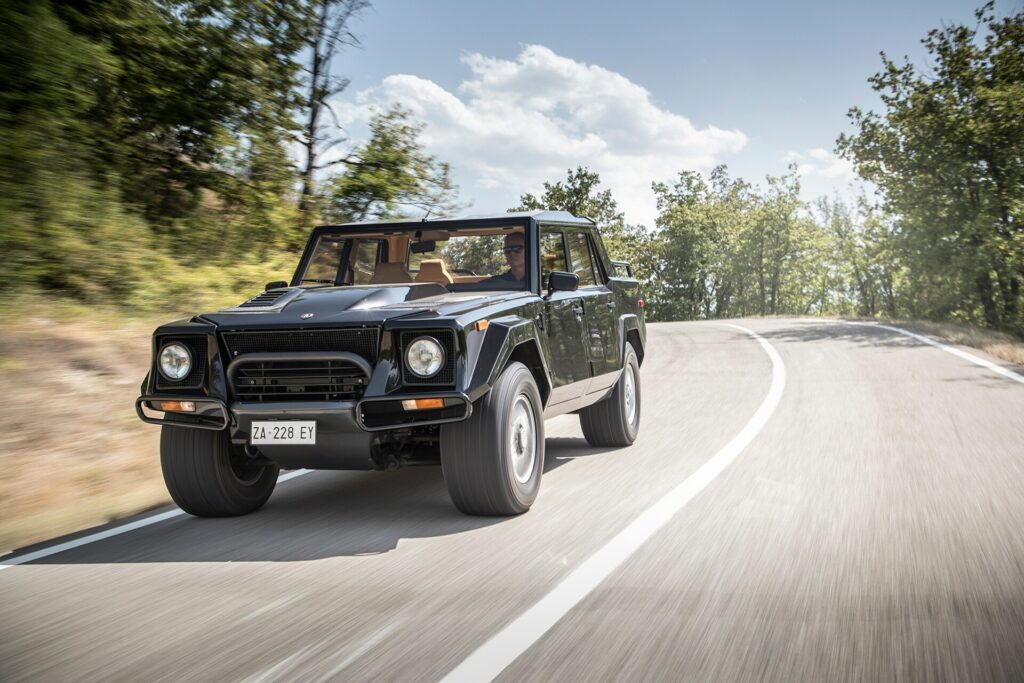 AUTOart to Release Lamborghini LM002 in 1:18 scale this Year